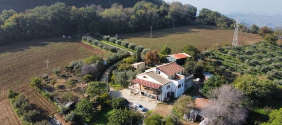 7 rooms House in Ripatransone, Italy No. 173440 6