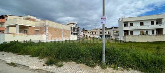 395m² Land in Oria, Italy No. 156101 5