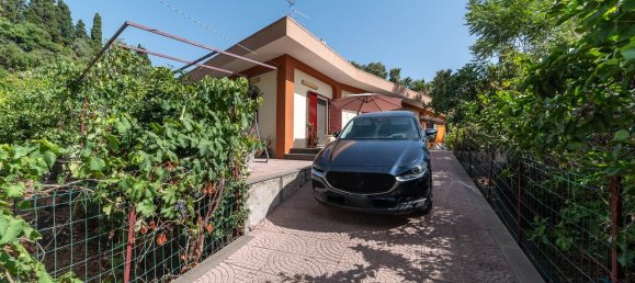 Villa de 3 dormitorios en Riposto, Italy No. 282827 3