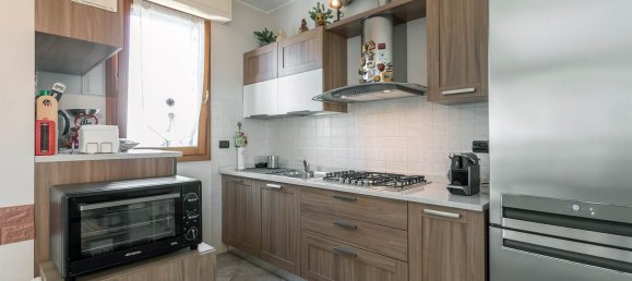 3-salle Appartement à Cornate d'Adda, Italy No. 334575 13