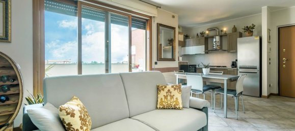 3-salle Appartement à Cornate d'Adda, Italy No. 334575 3