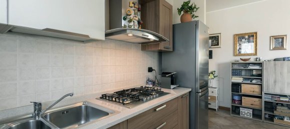 3-salle Appartement à Cornate d'Adda, Italy No. 334575 14