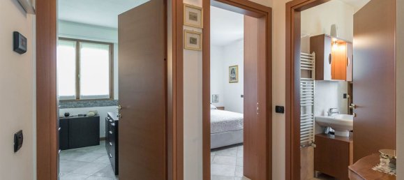 3-salle Appartement à Cornate d'Adda, Italy No. 334575 16