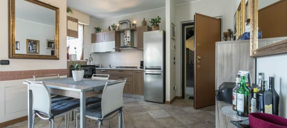 3-salle Appartement à Cornate d'Adda, Italy No. 334575 12