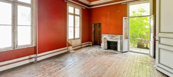 2 bedrooms House in Bergerac, France No. 301999 4