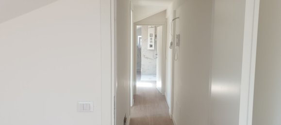 Dúplex de 4 habitaciónes en Ciampino, Italy No. 204817 14