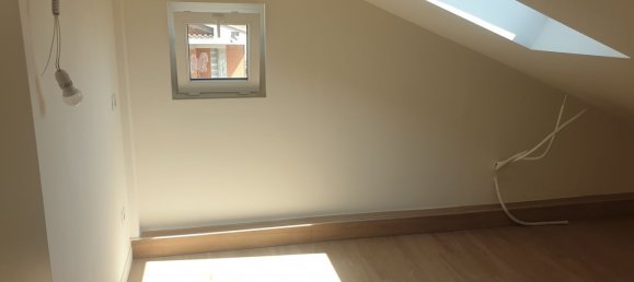 Dúplex de 4 habitaciónes en Ciampino, Italy No. 204817 11
