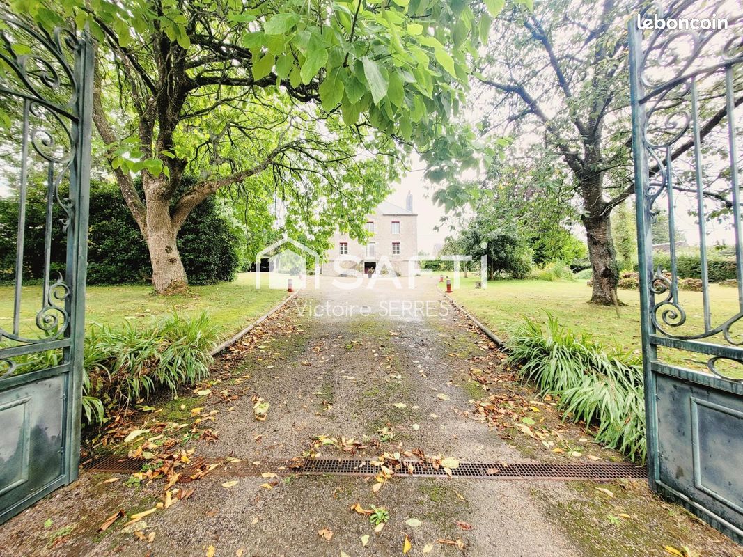 3 bedrooms House in Manche, France No. 353109