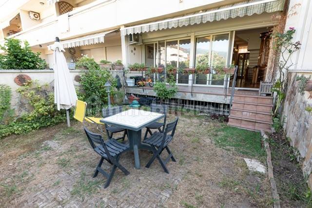 Дом с 3 спальнями в Луни, Италия № 99198