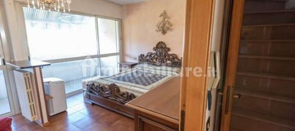 Дом с 3 спальнями в Луни, Италия № 99198 6