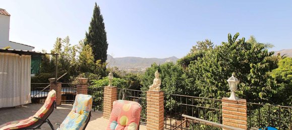 5 bedrooms Villa in Alhaurin de la Torre, Spain No. 137250 15