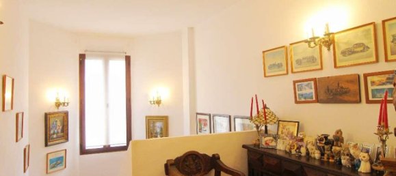 5 bedrooms Villa in Alhaurin de la Torre, Spain No. 137250 24