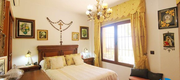 5 bedrooms Villa in Alhaurin de la Torre, Spain No. 137250 27
