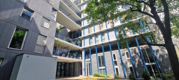 2 bedrooms Apartment in Paris, France No. 335533 2