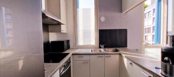 2 bedrooms Apartment in Paris, France No. 335533 9