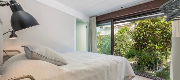 4 bedrooms Commercial property in Cannes, France No. 38275 8