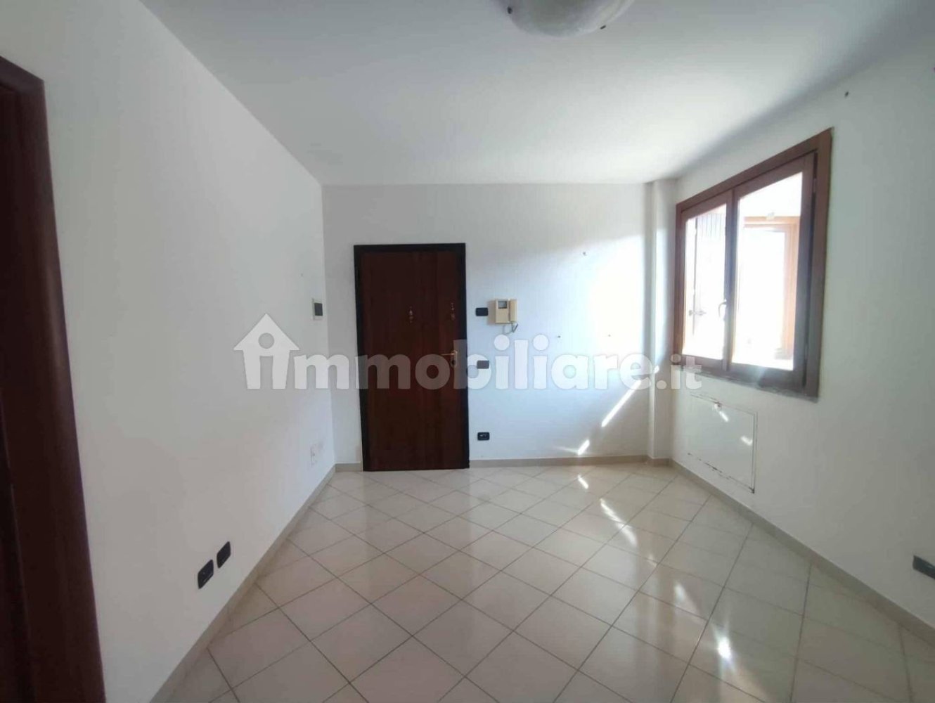 2 غرف نوم شقة في Dairago, Italy رقم 382704