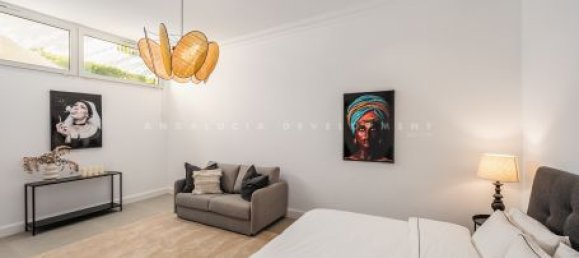 6 bedrooms Villa in Malaga, Spain No. 48462 25