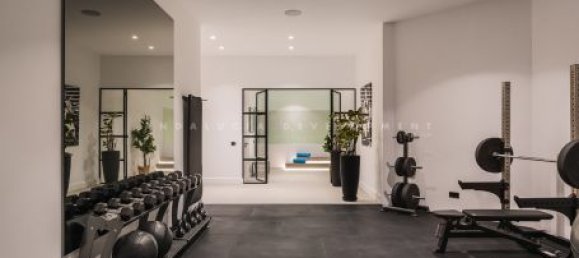 6 bedrooms Villa in Malaga, Spain No. 48462 30