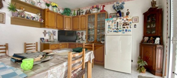 4 rooms Apartment in Bitonto, Italy No. 21313 8