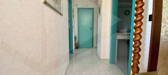 4 rooms Apartment in Bitonto, Italy No. 21313 17