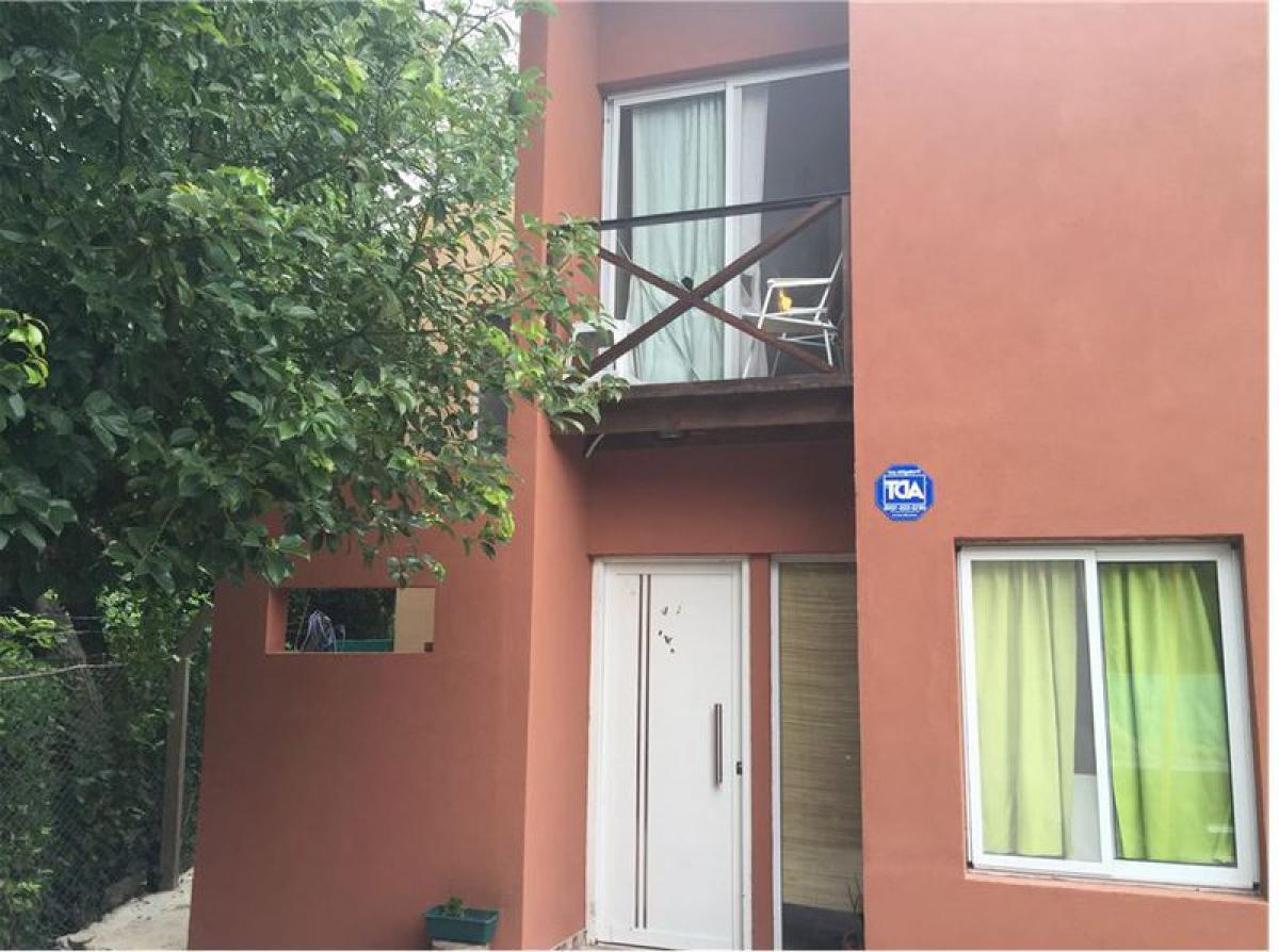 2 bedrooms House in Escobar, Argentina No. 78345