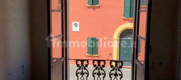 5 bedrooms Villa in Molinella, Italy No. 148590 5