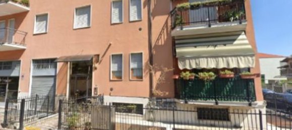 Apartamento de 3 habitaciónes en Cinisello Balsamo, Italy No. 1968 8