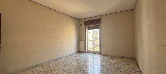 3 rooms Apartment in Foggia, Italy No. 31385 19