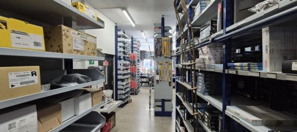 عقار تجاري في Turin, Italy 455متر مربع رقم 2144 6