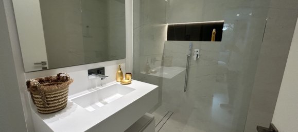 2 chambres Appartement à Marbella, Spain No. 37860 15