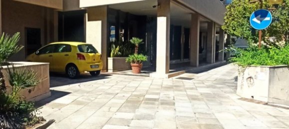 4 bedrooms Apartment in Palermo, Italy No. 348534 2