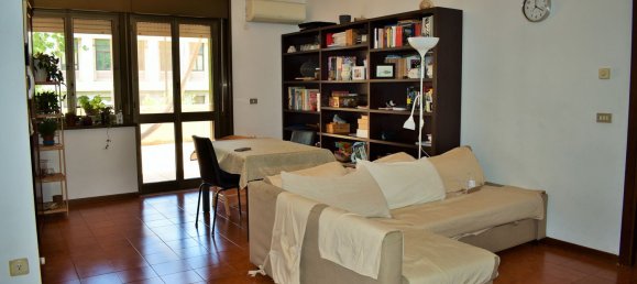 4 bedrooms Apartment in Palermo, Italy No. 348534 6