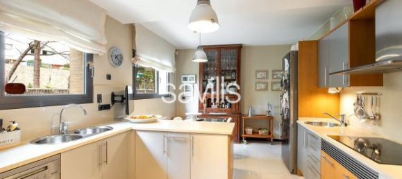 Casa de 5 dormitorios en Barcelona, Spain No. 173983 2