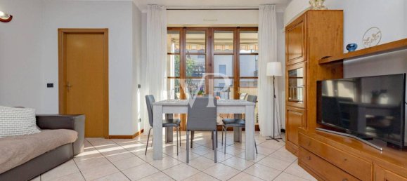 3 rooms Apartment in Macherio, Italy No. 28337 7