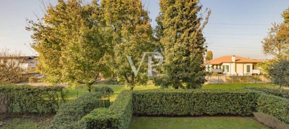 3 rooms Apartment in Macherio, Italy No. 28337 36