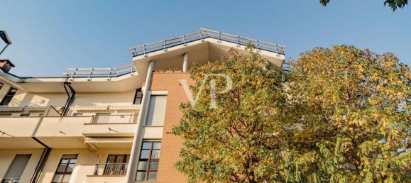 3 rooms Apartment in Macherio, Italy No. 28337 55