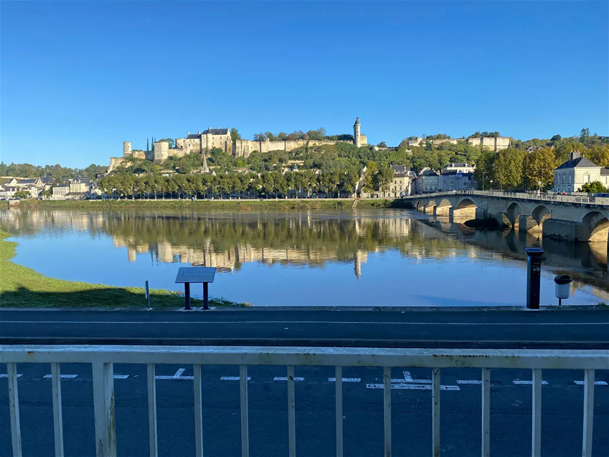 Дом с 5 спальнями в Шинон, Франция № 219563