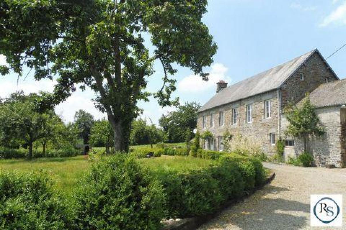 Дом с 8 спальнями в Флер, Франция № 32088