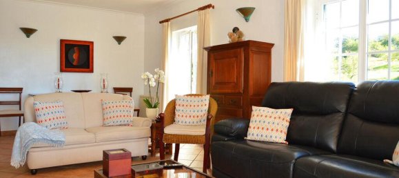 3 bedrooms Villa in Loule, Portugal No. 130407 2