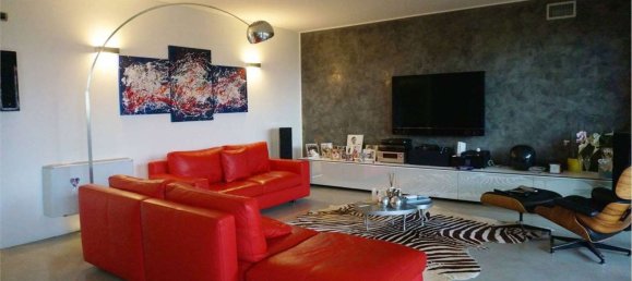 Apartamento de 5 habitaciónes en Pioltello, Italy No. 2593 4