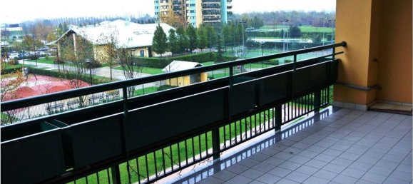 Apartamento de 5 habitaciónes en Pioltello, Italy No. 2593 19