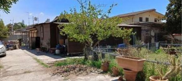 3 rooms Apartment in Aprilia, Italy No. 202796 2