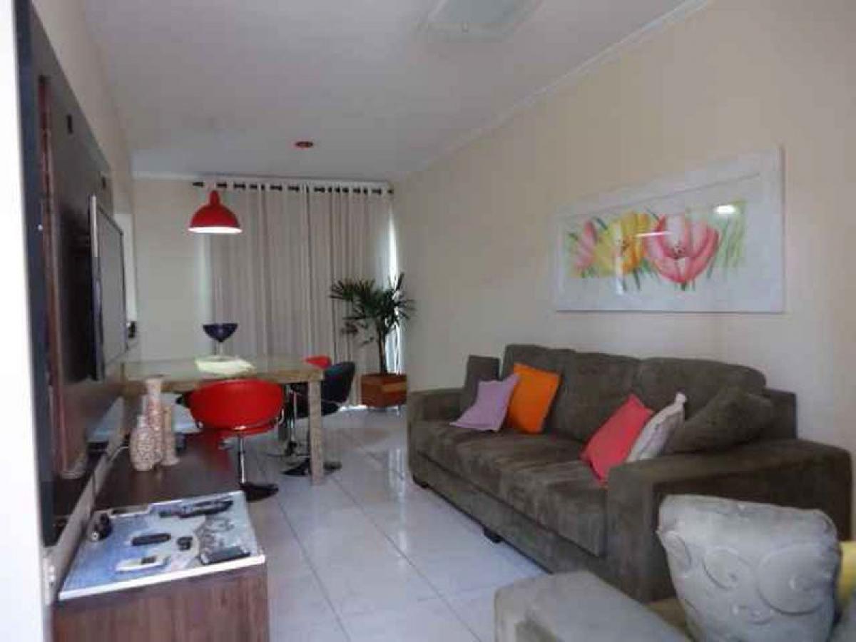 Casa de 3 dormitorios en Sao Paulo, Brazil No. 432785