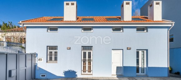 3 bedrooms House in Porto, Portugal No. 109805 6
