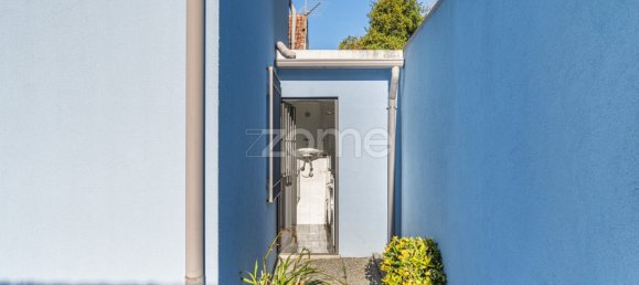 3 bedrooms House in Porto, Portugal No. 109805 4