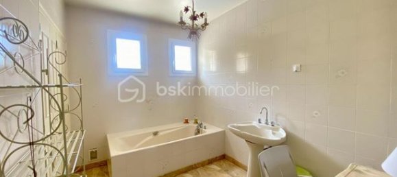 5 bedrooms House in Viviers, France No. 308625 13