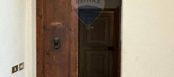 6 rooms Apartment in San Gimignano, Italy No. 298022 7