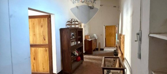 6 rooms Apartment in San Gimignano, Italy No. 298022 18