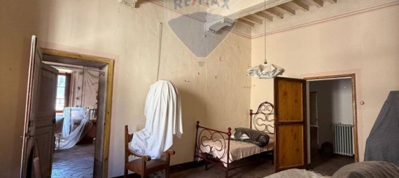 6 rooms Apartment in San Gimignano, Italy No. 298022 16